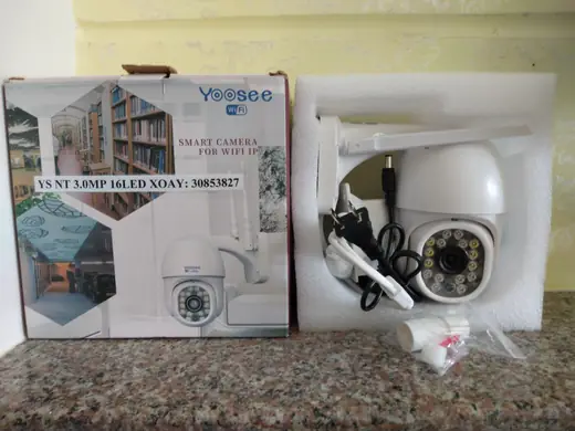 Camera wifi xoay 360° ngoài trời 16 LED · mẫu 1