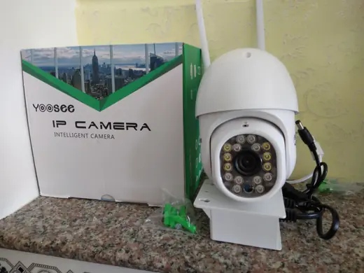 Camera wifi xoay 360° ngoài trời 16 LED · mẫu 2